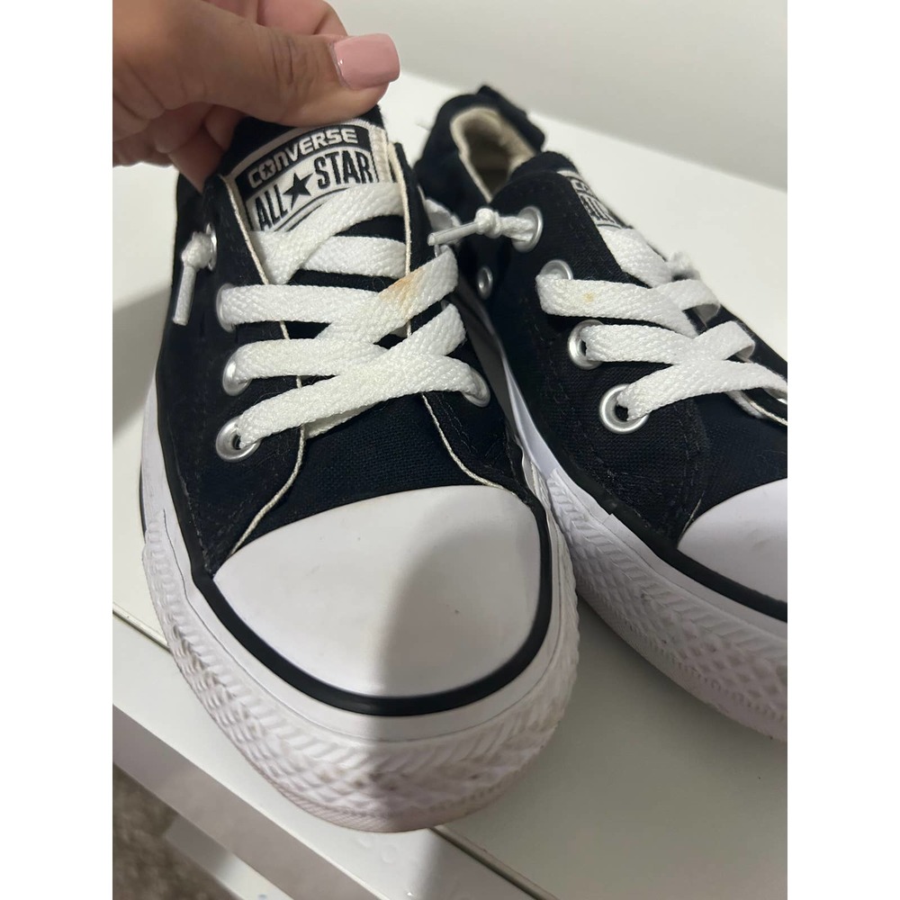 Converse Womens *Size 6* - Picture 2 of 4
